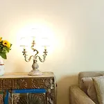 Romantic Hideaway 5 Min Walk From Central Station